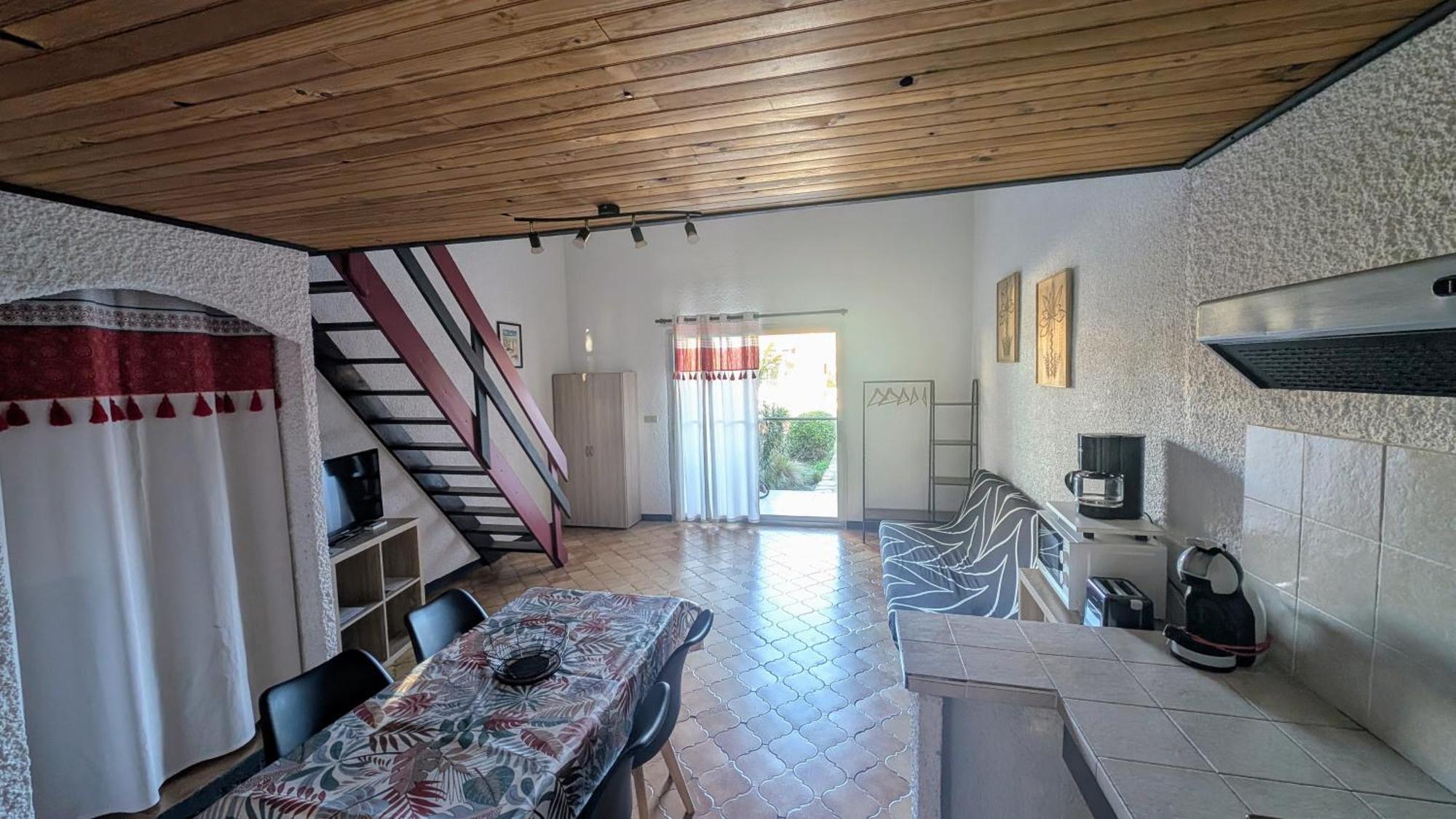 Gite La Capelle Roquefort Des Corbieres Sigean Narbonne Aude Ruang foto