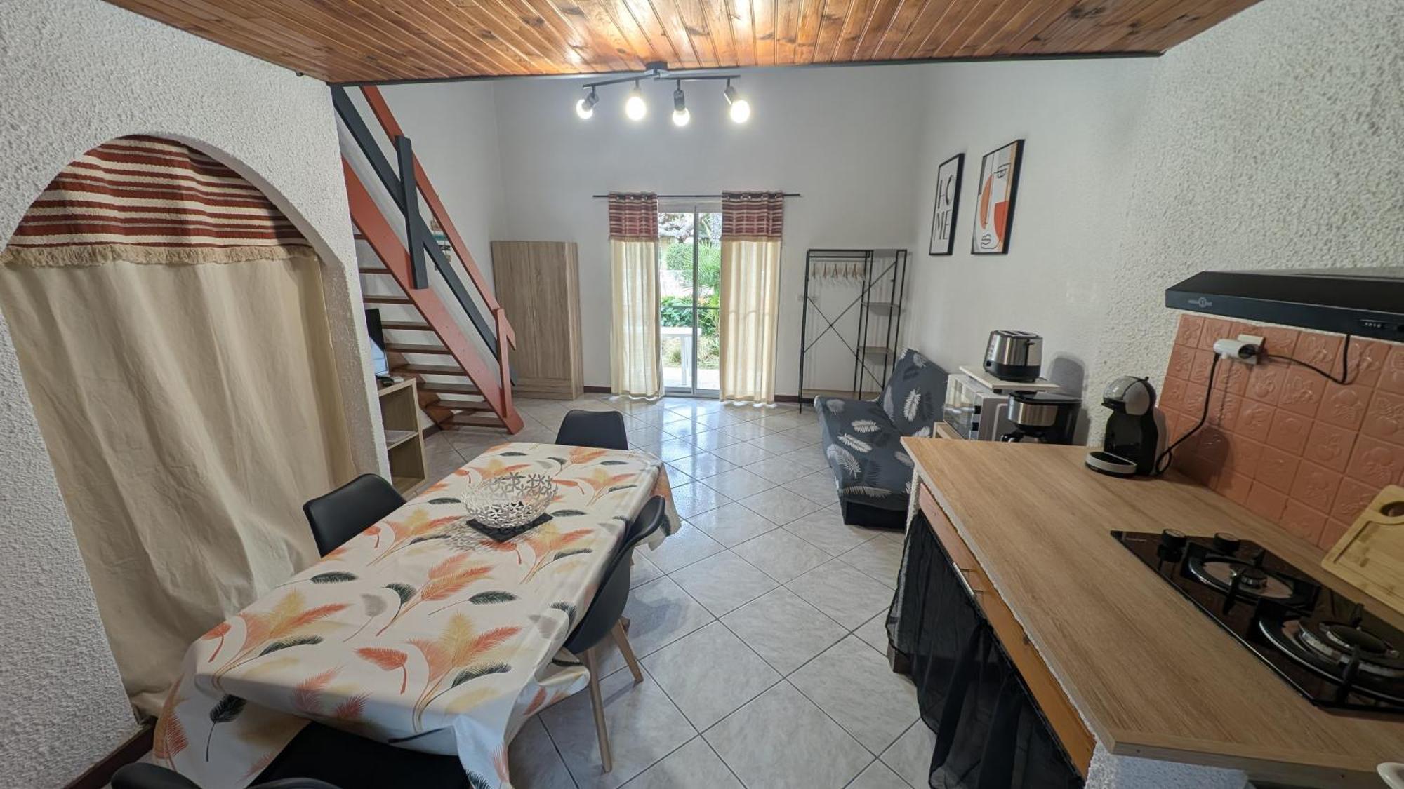 Gite La Capelle Roquefort Des Corbieres Sigean Narbonne Aude Ruang foto