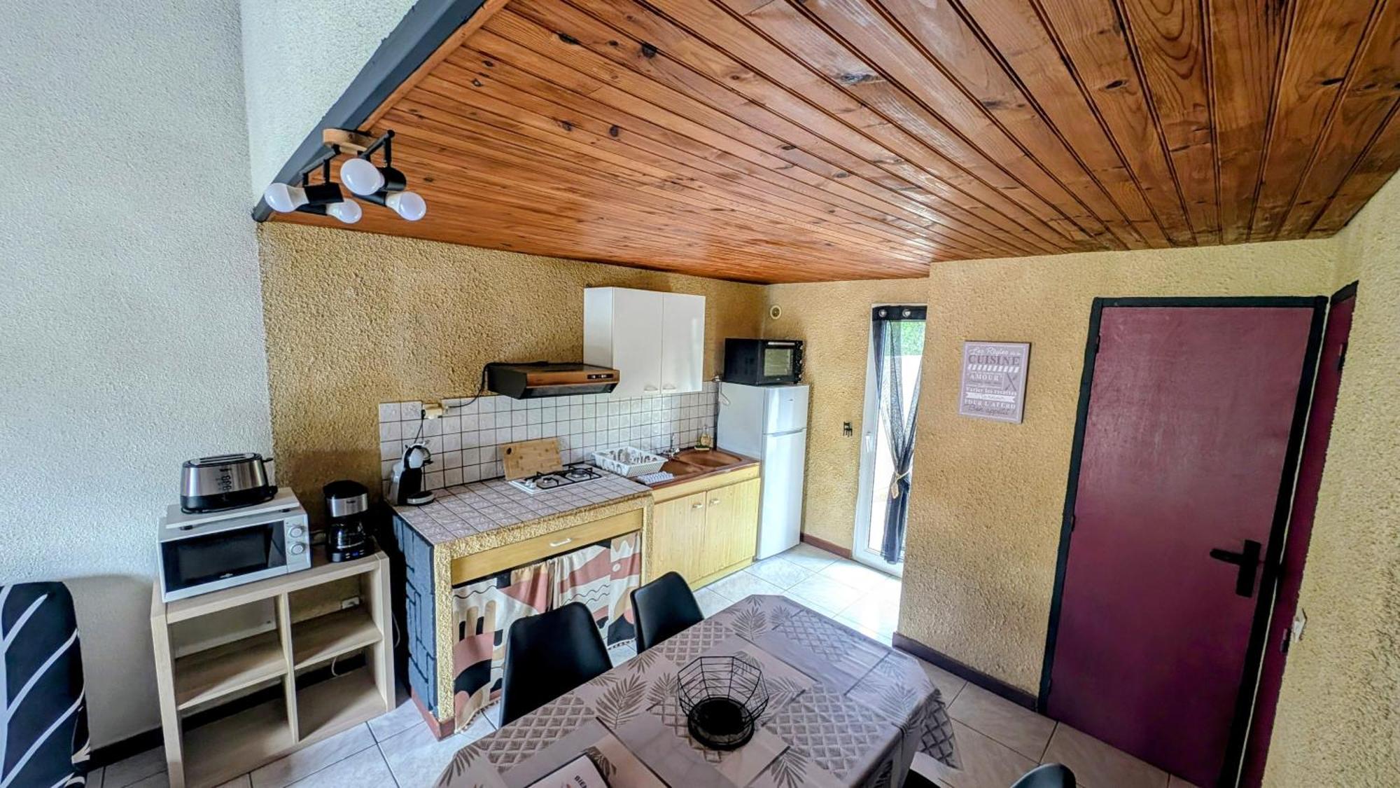 Gite La Capelle Roquefort Des Corbieres Sigean Narbonne Aude Ruang foto